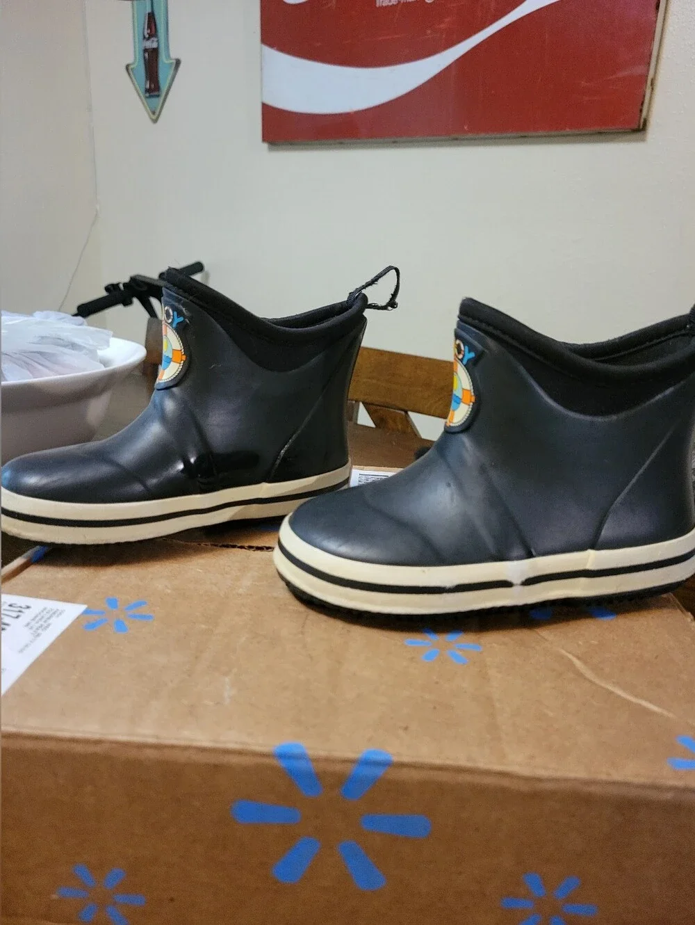 BUOY BOOTS